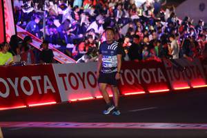 BIB: 42148
                            <button type="button" onclick="openModal(23210153)" class="btn btn-primary btn-sm float-right btn-popup" data-toggle="modal" data-target=".modal-high-quality">
                        <i class="fas fa-shopping-cart"></i> Add to Cart
                    </button>
                                            <button type="button" onclick="isThisMe(23210153, true)" class="btn btn-success btn-sm float-right btn-popup btn-isme hidden" data-toggle="tooltip" data-placement="bottom" title="นี่คือรูปของคุณใช่ไหม คลิกที่นี่เพื่อเอาเข้าอัลบั้ม">
                        <i class="fas fa-plus"></i> Add to album
                    </button>
                    <button type="button" onclick="isThisMe(23210153, false)" class="btn btn-warning btn-sm float-right btn-popup btn-isnotme hidden">
                        <i class="fas fa-ban"></i> Remove from album
                    </button>